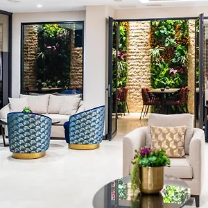 Hotel Aprilis Deluxe ****