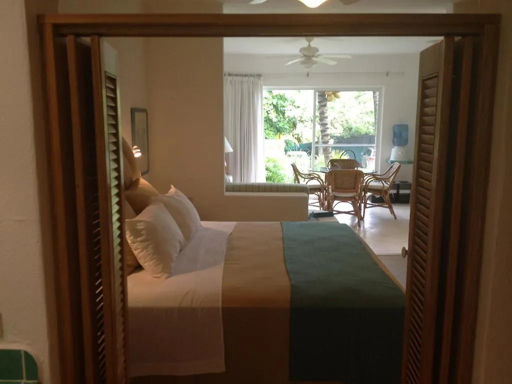 Las Villas Akumal 4*,